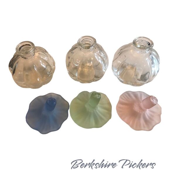 glass ribbed perfume bottle hibiscus stopper Blue, Green, Pink set of 3‎ - Picture 6 of 16